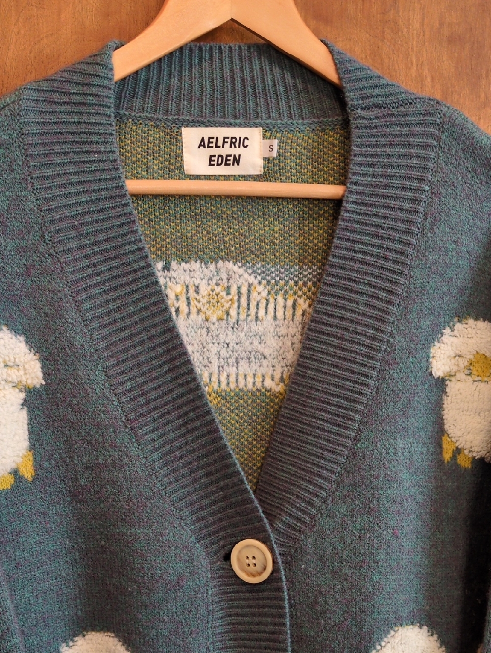 🐑 Aelfric Eden Sheep Pattern Knit Cardigan Sweater Size S - Picture 2 of 5